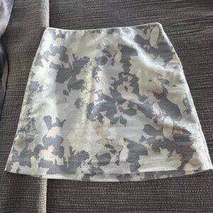 Club Monaco sequin-print mini skirt — Size 8, NEW with tags 🔖